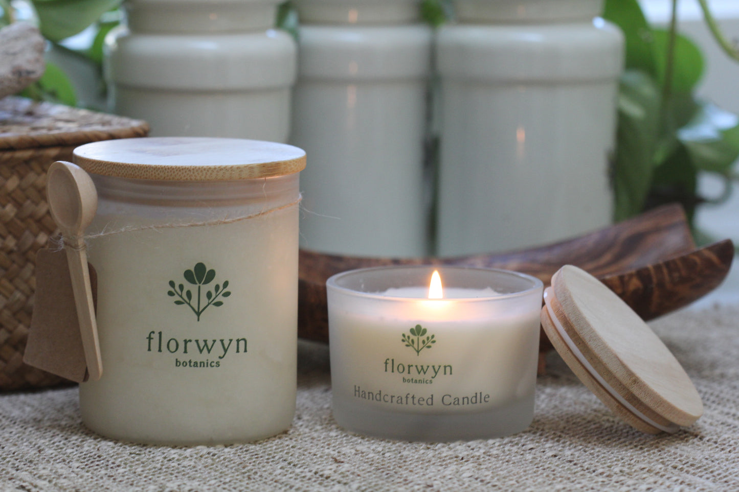 florwyn hydrating scrubs w/ hyaluronic acid serum and vitamin e - Medium Grain